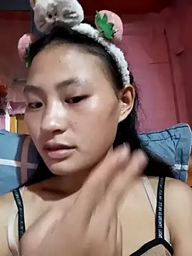 Snapshot of trieungoclnt chatting on October 3, 4:41 pm trieungoclnt online show from October 3, 4:41 pm