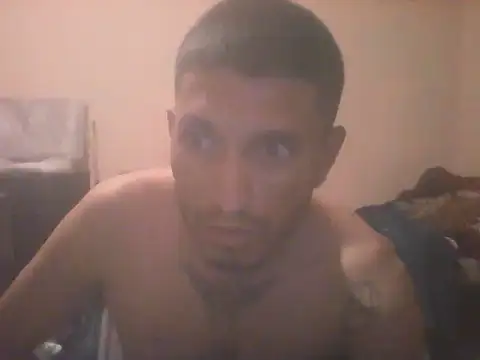 Snapshot of sucxio chatting on October 23, 9:41 am sucxio online show from October 23, 9:41 am