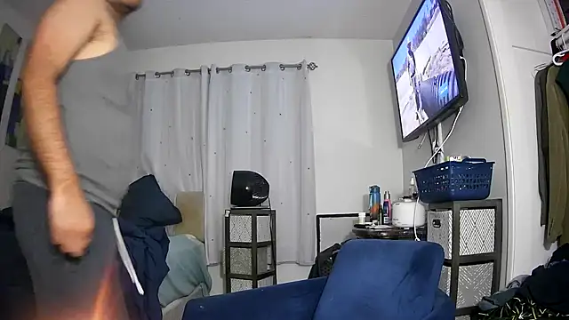 Snapshot of JooveyRose chatting on March 19, 2:16 am JooveyRose online show from March 19, 2:16 am