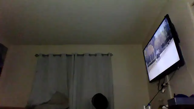 Snapshot of JooveyRose chatting on February 28, 1:36 pm JooveyRose online show from February 28, 1:36 pm