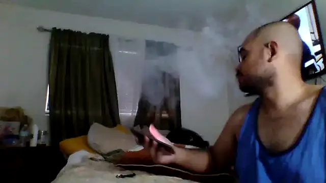 Snapshot of JooveyRose chatting on October 12, 4:30 pm JooveyRose online show from October 12, 4:30 pm