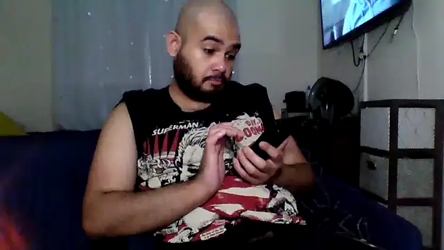 Snapshot of JooveyRose chatting on December 28, 9:19 pm JooveyRose online show from December 28, 9:19 pm