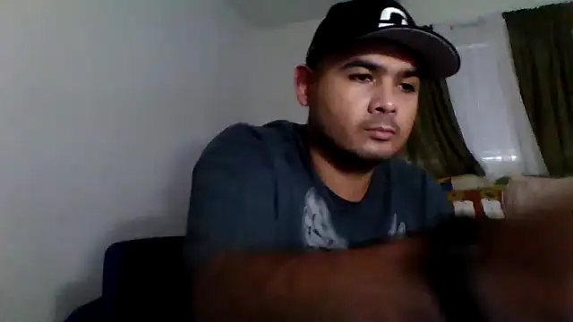 Snapshot of JooveyRose chatting on October 1, 11:19 pm JooveyRose online show from October 1, 11:19 pm