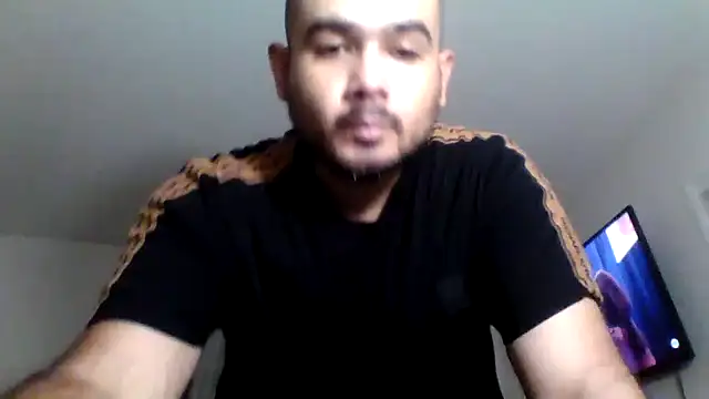 Snapshot of JooveyRose chatting on November 14, 8:45 pm JooveyRose online show from November 14, 8:45 pm