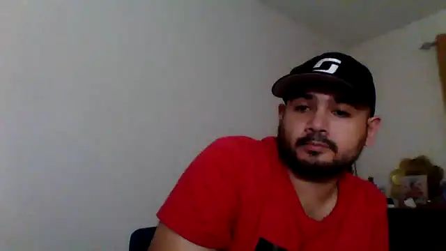 Snapshot of JooveyRose chatting on November 19, 4:23 am JooveyRose online show from November 19, 4:23 am