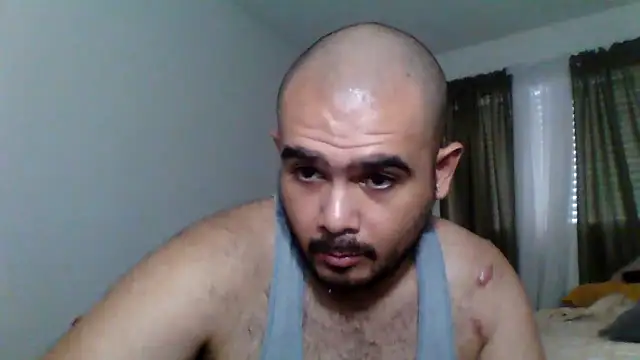 Snapshot of JooveyRose chatting on November 13, 7:40 pm JooveyRose online show from November 13, 7:40 pm