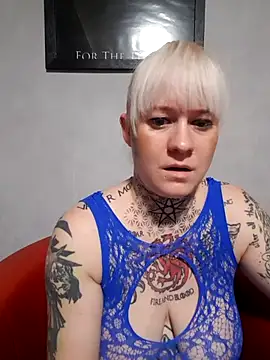 poussichienne online show from October 29, 4:06 pm