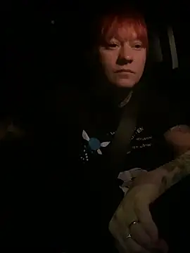 poussichienne online show from July 8, 2:24 am