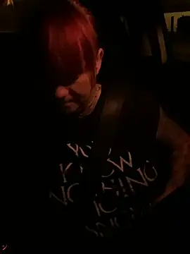 poussichienne online show from July 9, 2:12 am