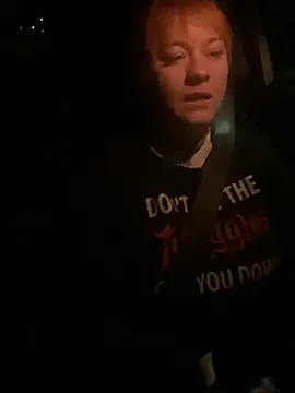 poussichienne online show from March 19, 4:23 am