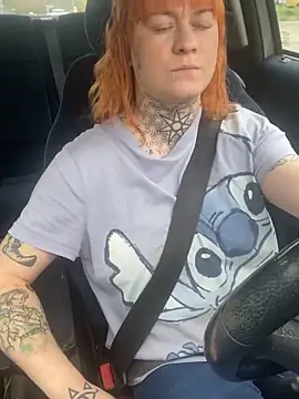 poussichienne online show from March 10, 12:20 pm