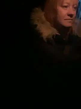 poussichienne online show from March 30, 3:19 am