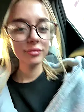 enjoy my beauty online show from December 17, 11:26 am