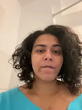 Snapshot of Curvydesifromgermany chatting on March 11, 9:45 am Curvydesifromgermany online show from March 11, 9:45 am