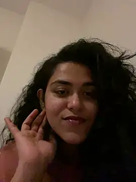 Snapshot of Curvydesifromgermany chatting on December 30, 3:56 pm Curvydesifromgermany online show from December 30, 3:56 pm