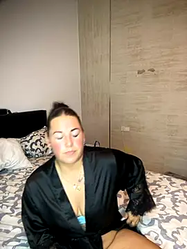 xlinastarrx online show from October 2, 6:55 pm