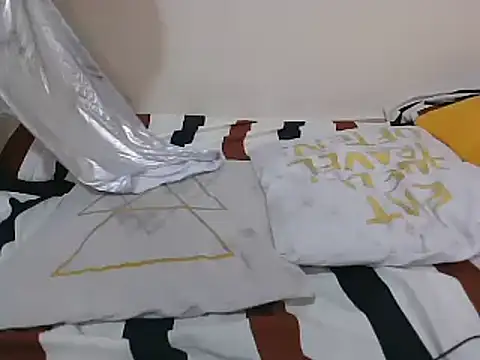 Snapshot of sexiewa chatting on March 3, 7:13 am sexiewa online show from March 3, 7:13 am