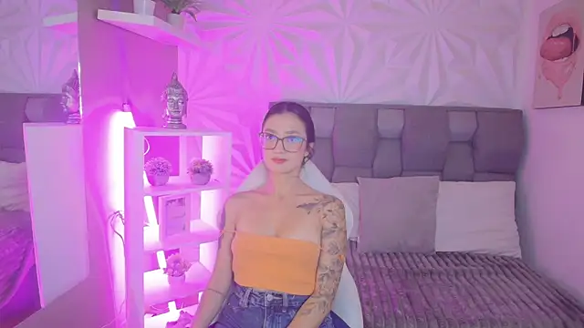 mariiana-diaz online show from March 21, 3:49 pm