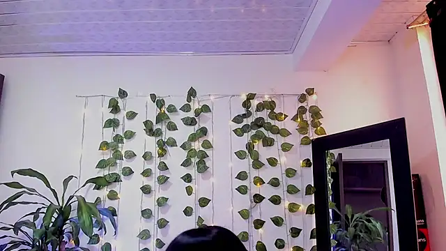 mariiana-diaz online show from November 14, 2:21 pm