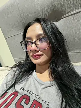 Snapshot of mariiana-diaz chatting on July 20, 3:58 am mariiana-diaz online show from July 20, 3:58 am