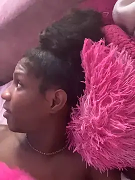 Dulcee kandy online show from February 21, 3:14 pm