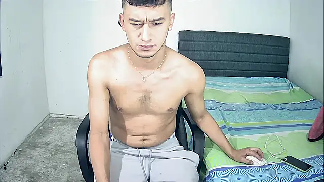 Kevin Torres online show from December 18, 12:09 pm