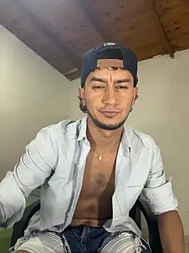 Kevin Torres online show from March 26, 11:35 pm