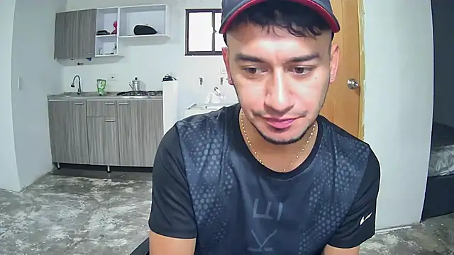 Kevin Torres online show from October 21, 9:25 pm