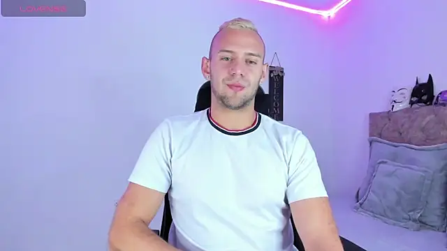 Damon Bakert online show from October 27, 3:24 pm