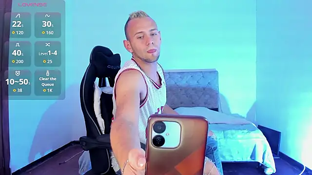 Damon Bakert online show from January 14, 2:42 pm