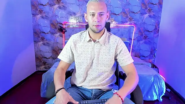 Damon Bakert online show from June 16, 1:22 pm