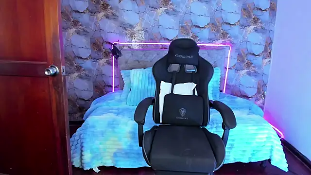 Damon Bakert online show from March 26, 7:34 pm