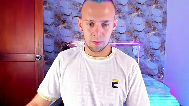 Damon Bakert online show from April 27, 2:37 pm