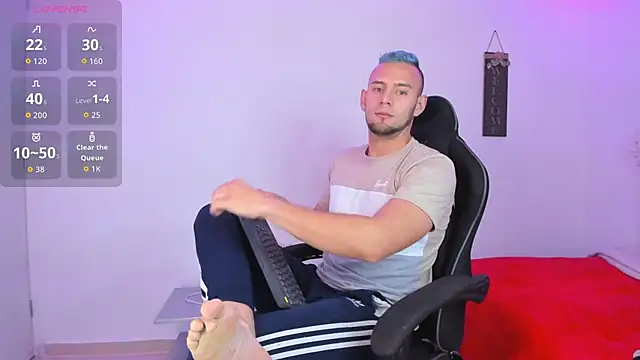 Damon Bakert online show from November 11, 1:39 pm