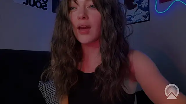 Emilia0 0 7 online show from February 22, 6:09 pm