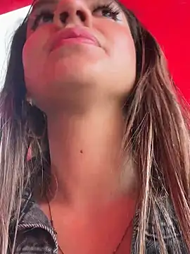 annavi  online show from January 15, 3:15 pm