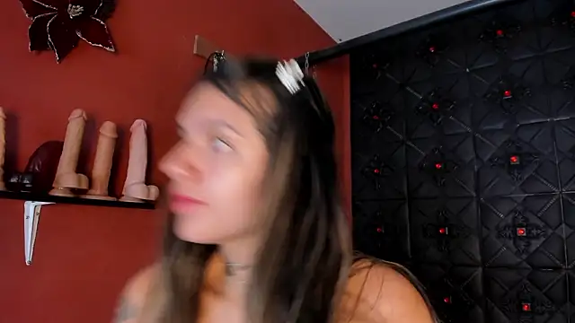 annavi  online show from March 5, 11:51 am