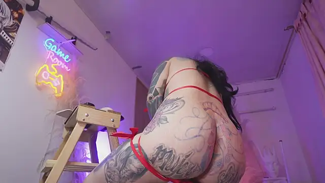 angelacianuro  online show from March 14, 2:06 am