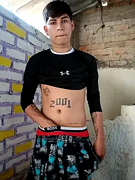 Snapshot of Lukas_strong chatting on October 5, 6:42 pm Lukas strong online show from October 5, 6:42 pm