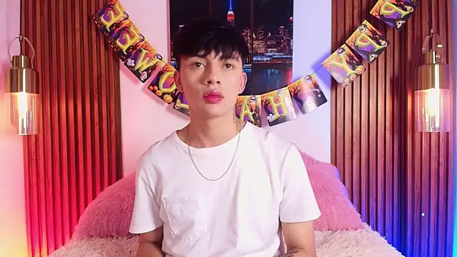 Steev Novoa online show from October 29, 9:25 pm