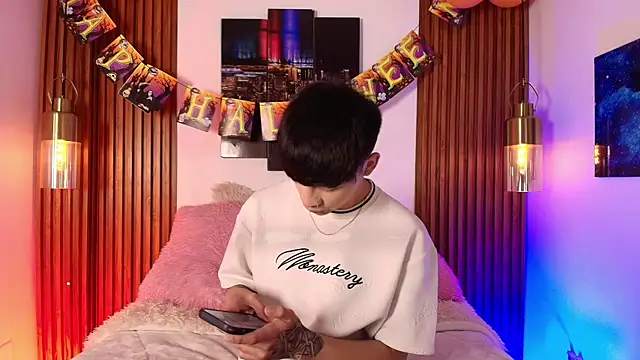 Steev Novoa online show from October 24, 7:13 pm