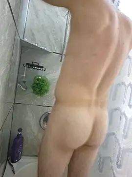 Snapshot of bigdickdaddy2184 chatting on November 2, 11:04 am bigdickdaddy2184 online show from November 2, 11:04 am