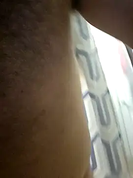 Snapshot of bigdickdaddy2184 chatting on November 3, 6:44 pm bigdickdaddy2184 online show from November 3, 6:44 pm