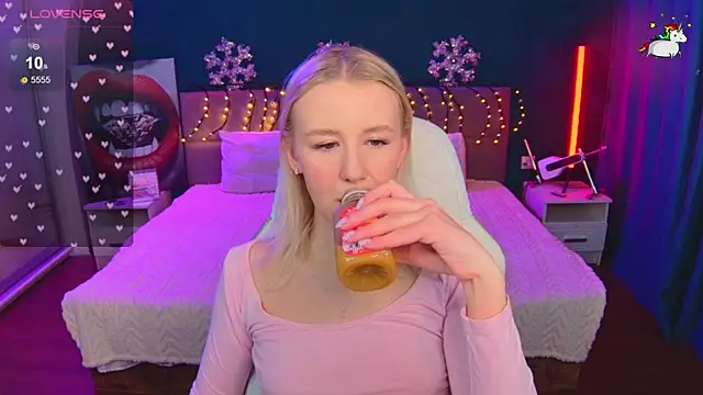 Snapshot of Selenatrend chatting on January 10, 12:11 pm Selenatrend online show from January 10, 12:11 pm