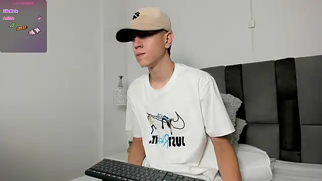 Dei v 48 online show from March 10, 8:34 pm