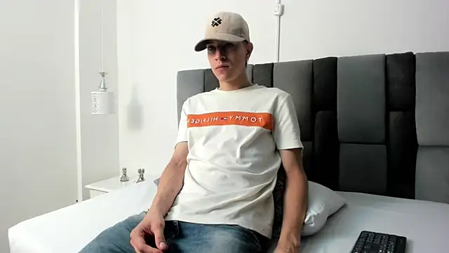 Dei v 48 online show from March 13, 8:00 pm