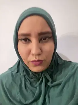 hannahayat online show from January 5, 2:41 pm