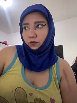 Snapshot of hannahayat chatting on June 16, 3:34 pm hannahayat online show from June 16, 3:34 pm
