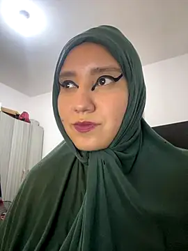 Snapshot of hannahayat chatting on November 14, 8:45 pm hannahayat online show from November 14, 8:45 pm