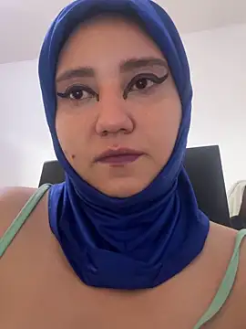 Snapshot of hannahayat chatting on May 14, 3:20 pm hannahayat online show from May 14, 3:20 pm
